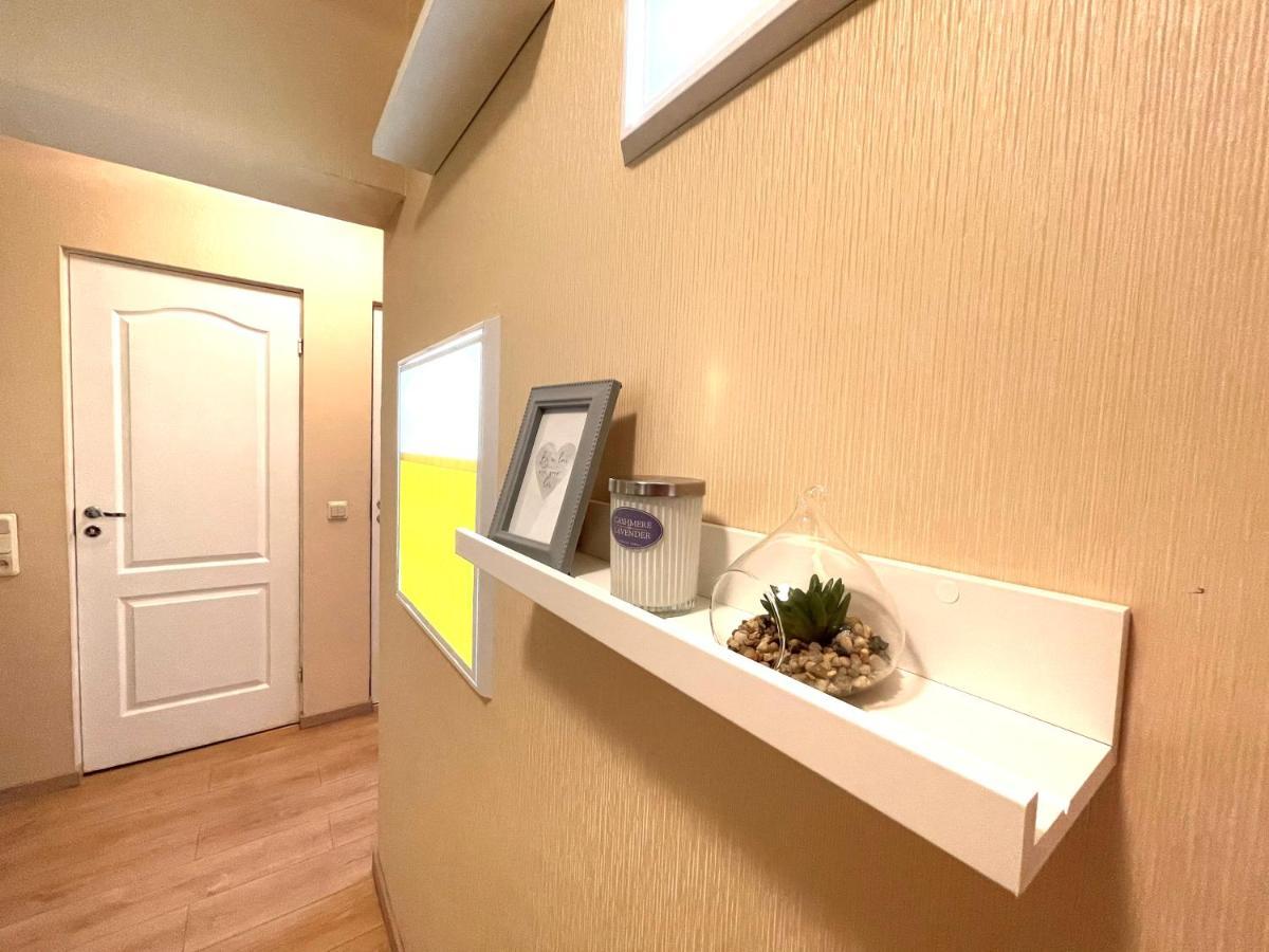 Cozy Home Apartment Lielvardes, Free Parking, Self Check-In รีกา ภายนอก รูปภาพ